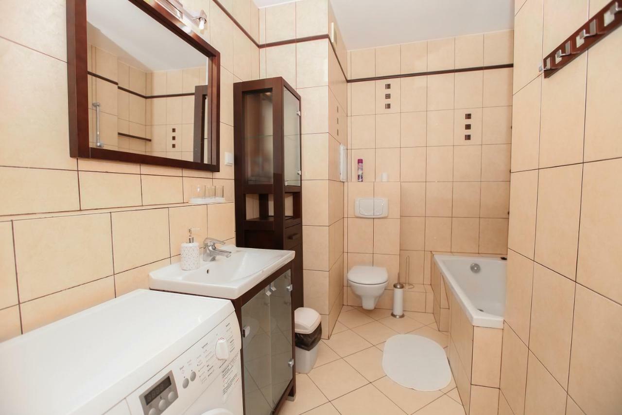 Green Kabaty Apartment 3 Warsaw Ngoại thất bức ảnh
